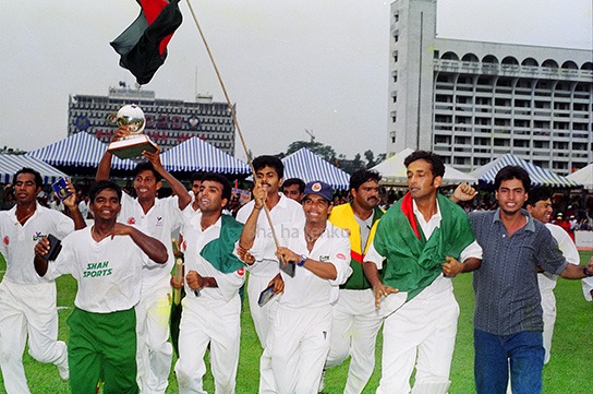 বাংলাদেশের অবিস্মরণীয় ঐতিহাসিক বিজয় বাংলাদেশের অবিস্মরণীয় ঐতিহাসিক বিজয়